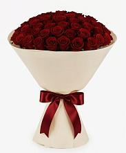 Букет 101 Бордовая роза Блэк Бакарра в Райчихинске