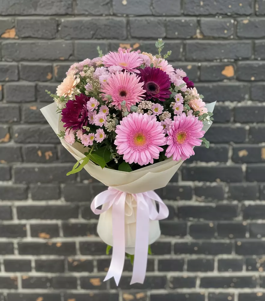 Букет цветов из: Герберы и Хризантемы в Райчихинске
