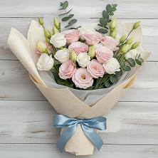 Букет цветов из:  Лизиантусы в Райчихинске