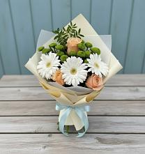 Букет цветов из:  Герберы, Розы и Хризантемы в Райчихинске